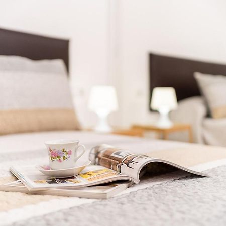 Frascuelo Apartment ฟูเอนฮิโรลา ภายนอก รูปภาพ