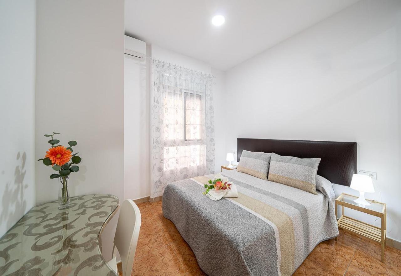 Frascuelo Apartment ฟูเอนฮิโรลา ภายนอก รูปภาพ
